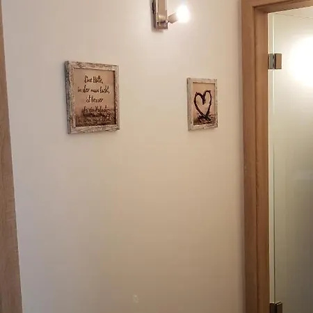 아파트 Schone 2-zimmerwohnung In Schlossnahe *