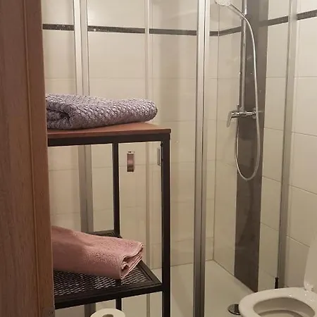 아파트 Schone 2-zimmerwohnung In Schlossnahe Oberschleißheim