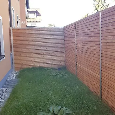 Schone 2-zimmerwohnung In Schlossnahe Oberschleißheim